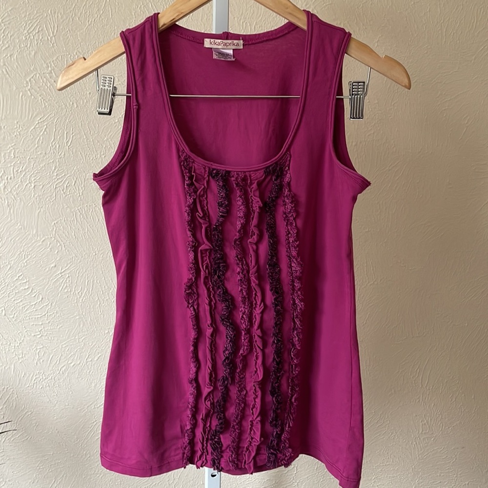 KikaPaprika ruffle front organic cotton tank